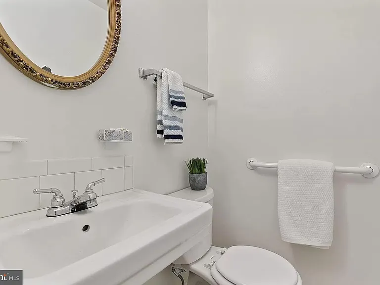 10606 Tuppence Ct — Photo 9