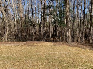 122 Daniel Rd, Rocky Point, NC 28457