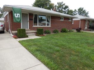 8237 August Ave, Westland, MI 48185