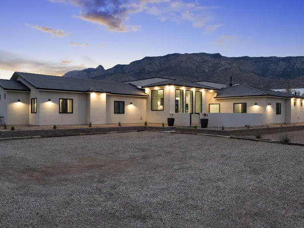 12405 Palomas Ave NE, Albuquerque, NM 87122