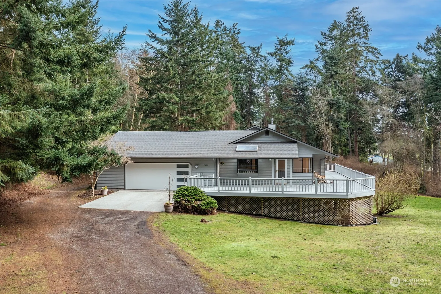 2430 Moss Lane photo 1