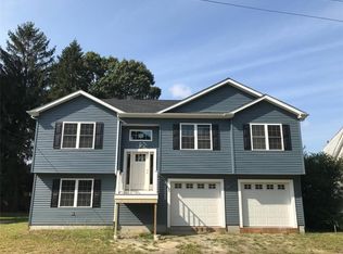 15 Tiernan Ave, Warwick, RI 02886