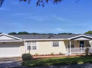754 Bishop Dr #2306, Lady Lake, FL 32159