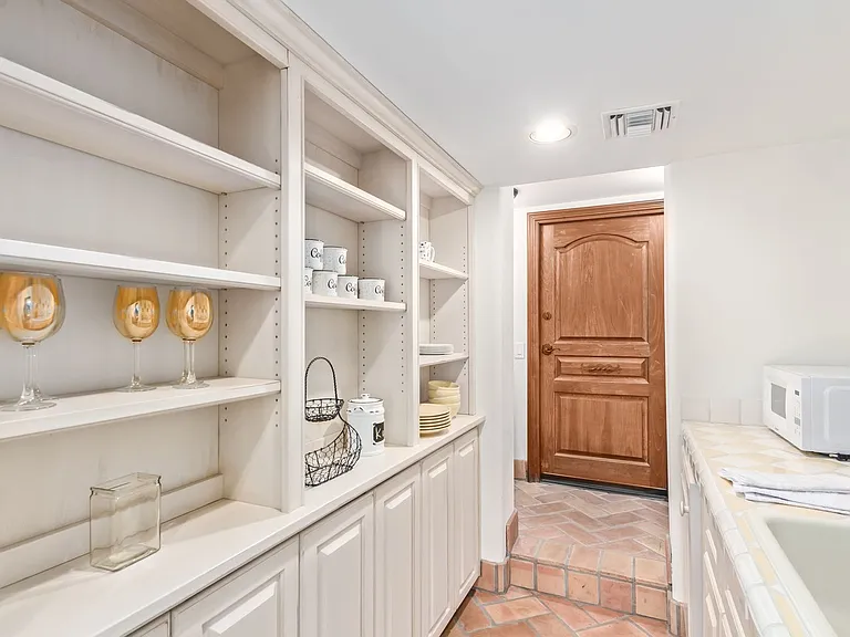 6708 E San Miguel Ave — Photo 30