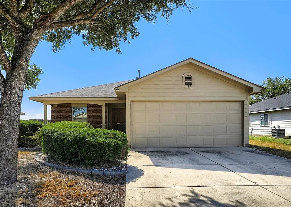 187 Ames Cv