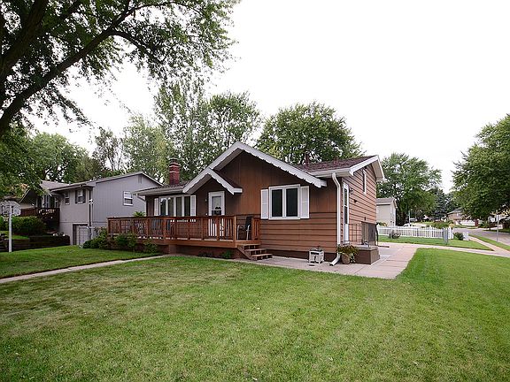 2nd image of 11606 Westwood Ln