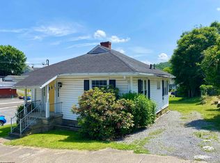 99 Russell St, Fairmont, WV 26554