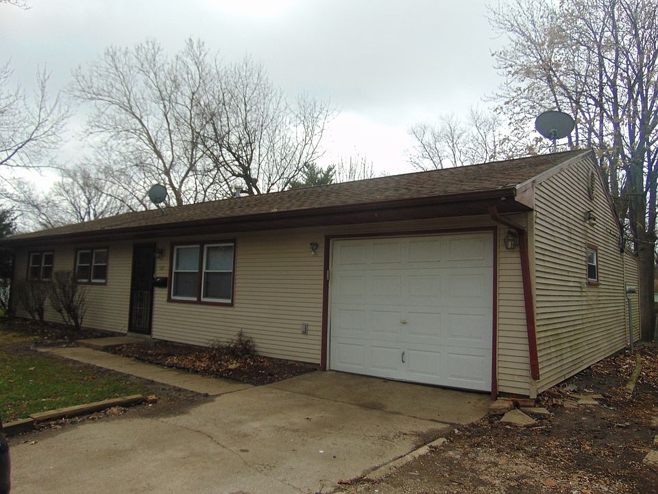 127 Scottswood Dr, Urbana, IL 61802 Zillow