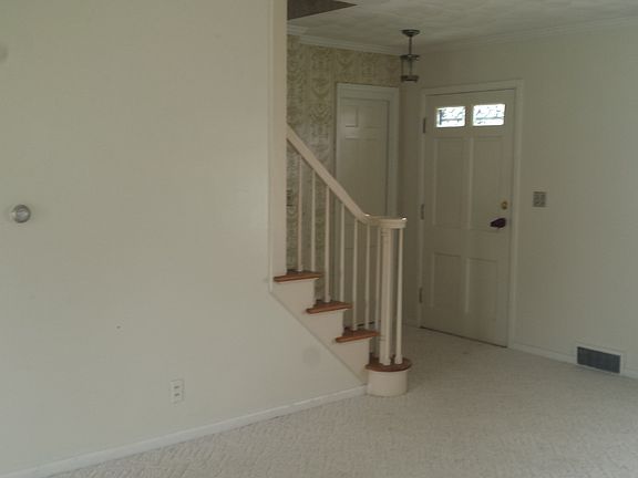 2nd image of 1400 Tiffin Ave