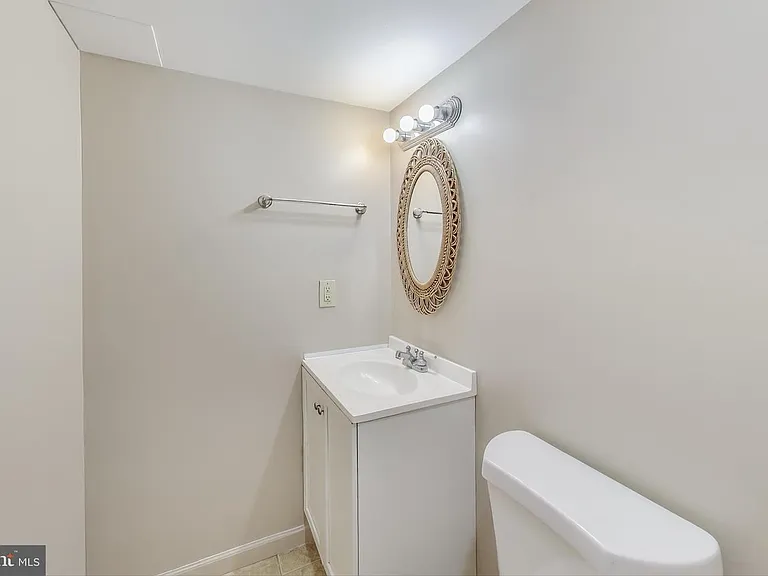 9217 Briarchip St — Photo 28