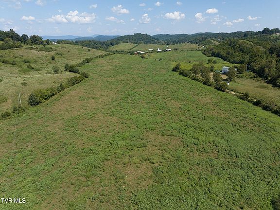 4th image of Harold Cemetary Rd
