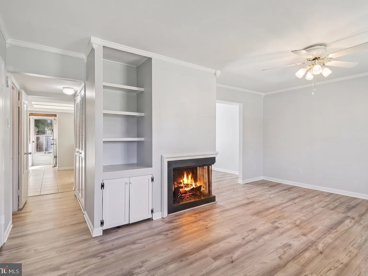 2 bed, 1362 sqft, $2,800 — Photo 3
