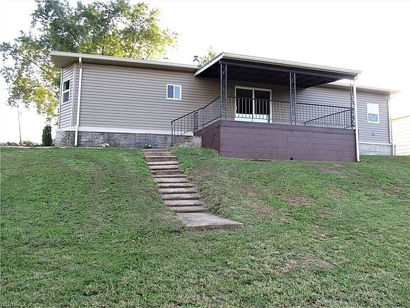 View of the back of the home