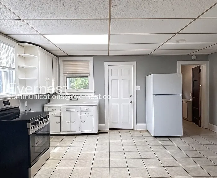 901 E Nine Mile Rd #A — Photo 6