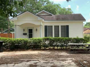 4624 Forest Dr, Port Arthur, TX 77642