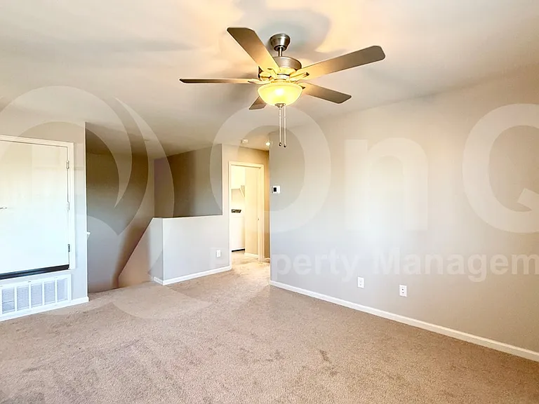 733 E Commonwealth Ave #24 — Photo 8