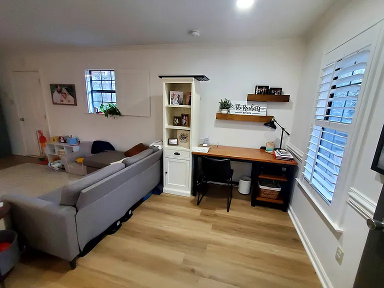 420 N McElroy Rd — Photo 5