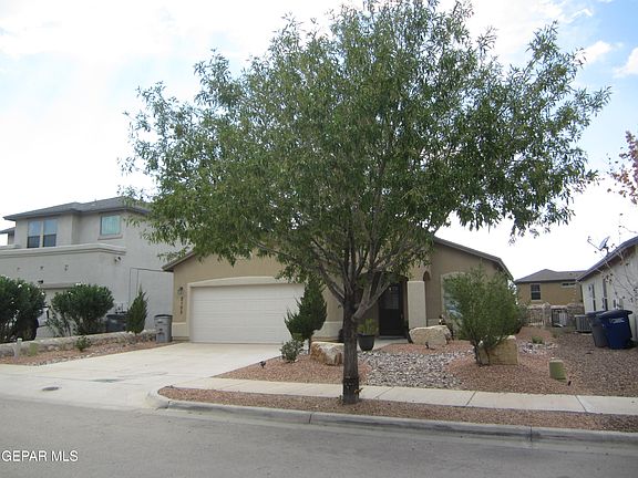 5th image of 2105 Dusk Creek Pl