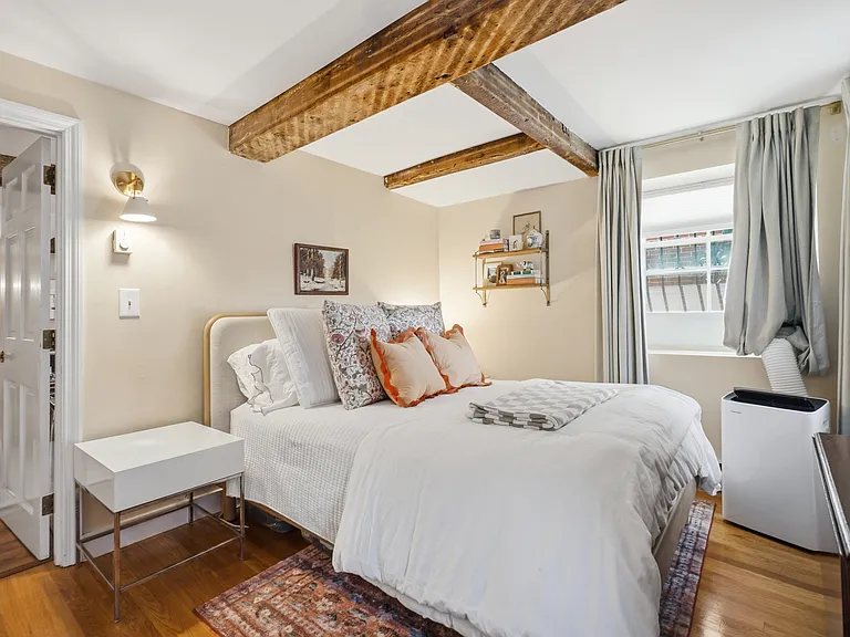 26 Adams St #1 — Photo 7