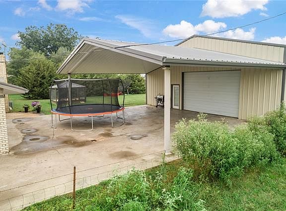 5th image of 1536 Farm Road 2352