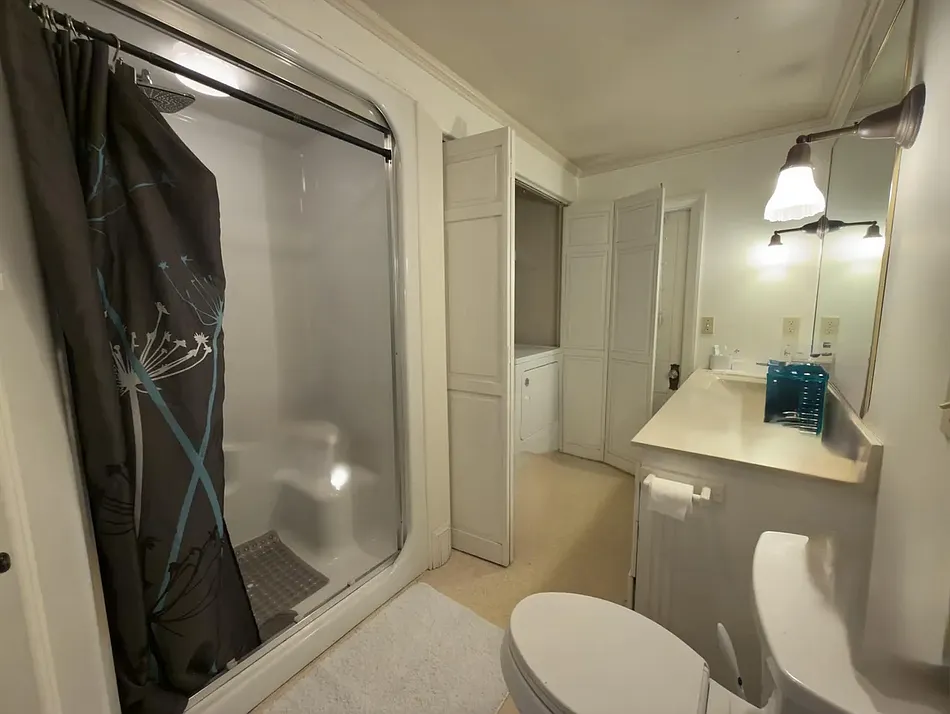 Bathroom 1st Floor