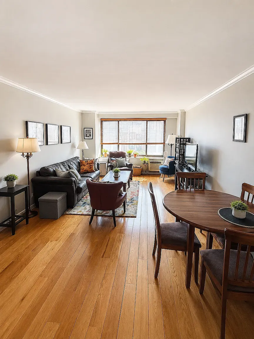 372 Central Park West — Photo 1