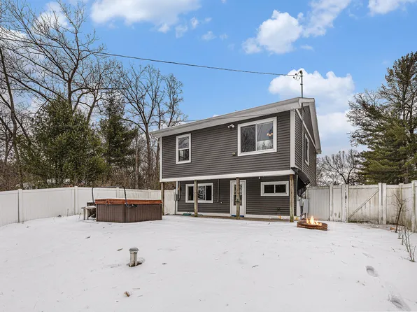 12637 McManus St NE, Sand Lake, MI 49343