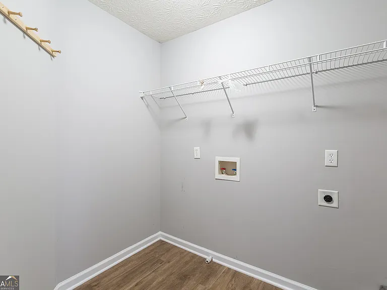 3290 Cooper Woods Dr — Photo 17