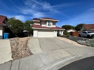 178 Pepperell Ct, Vacaville, CA 95688