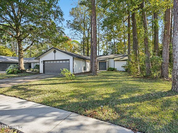 4th image of 3138 LAUREL GROVE S