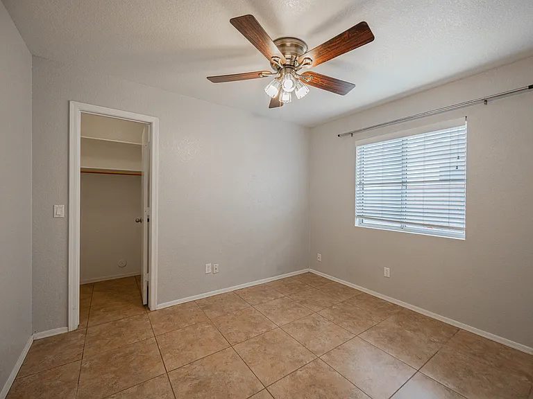 5014 W Ponderosa Ln — Photo 20