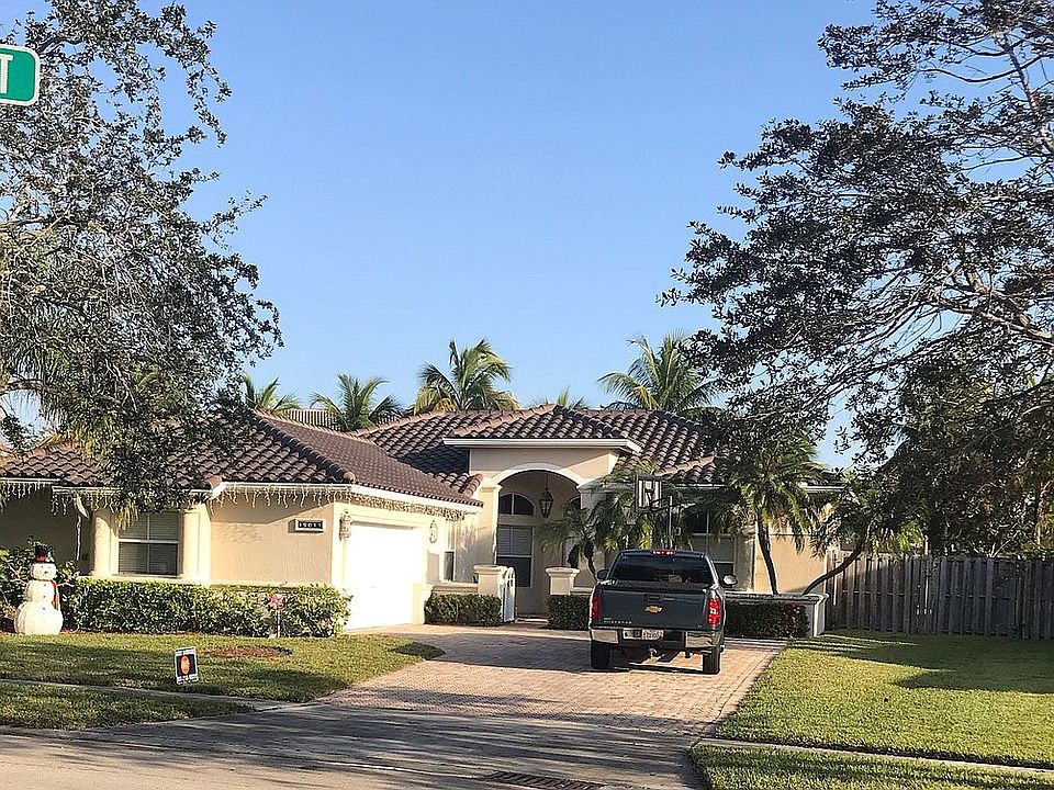 1st image of 19011 NW 23rd Ct