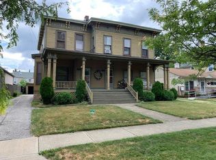 1421 Ridgewood Ave, Lakewood, OH 44107