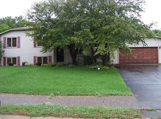 7681 Barbara Ave, Inver Grove Heights, MN 55077