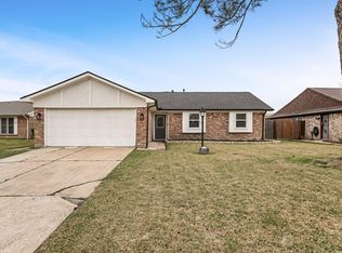 12511 Adirondack Dr, Houston, TX 77089