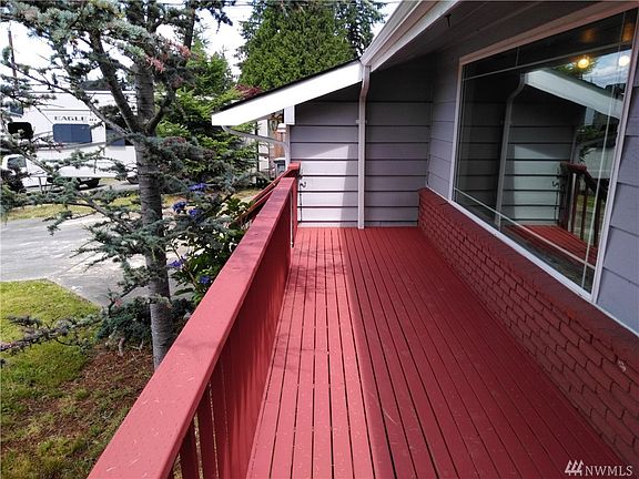 3rd image of 613 79th Ave SE