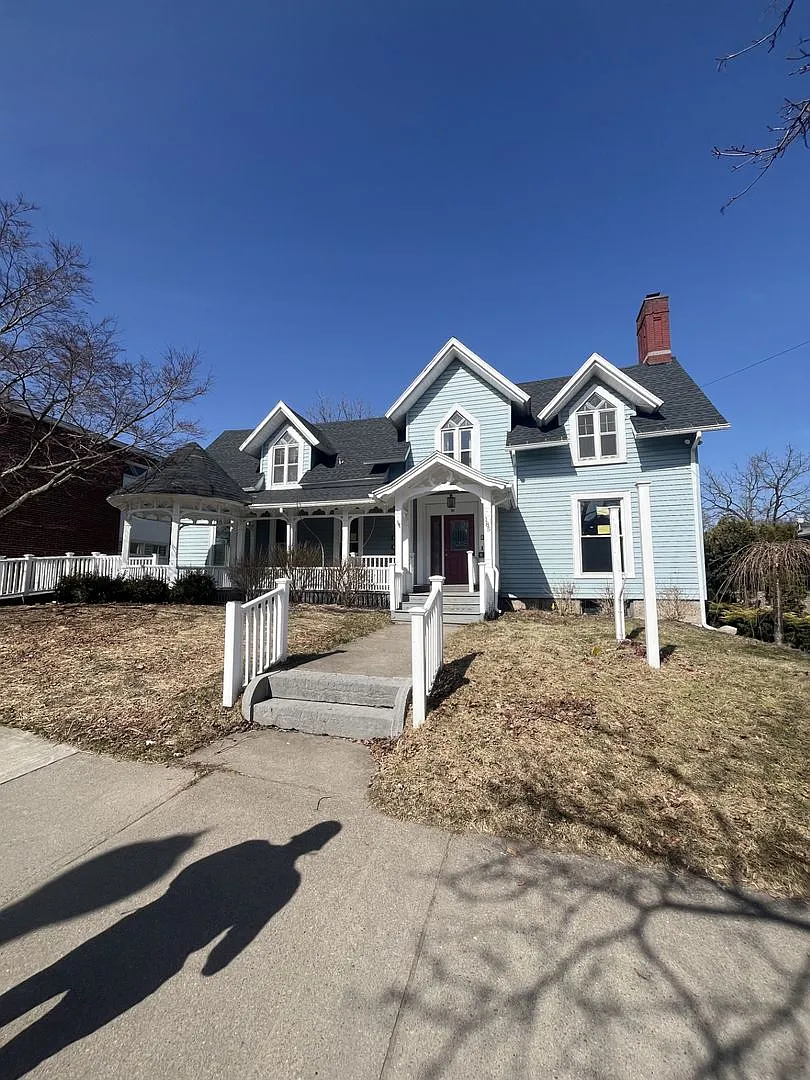 185 Genesee St — Photo 1