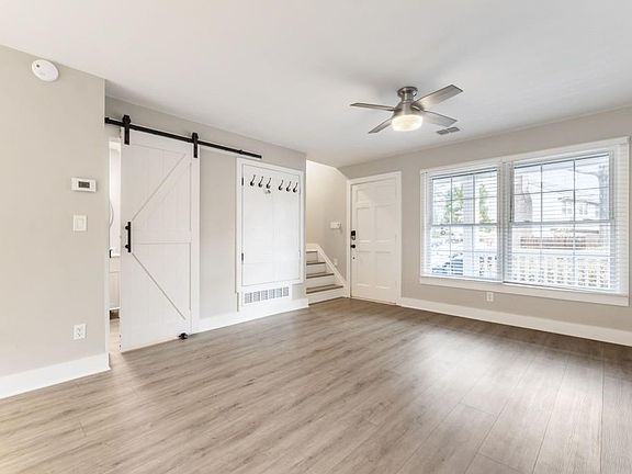 4th image of 2794 Farmstead Rd SE