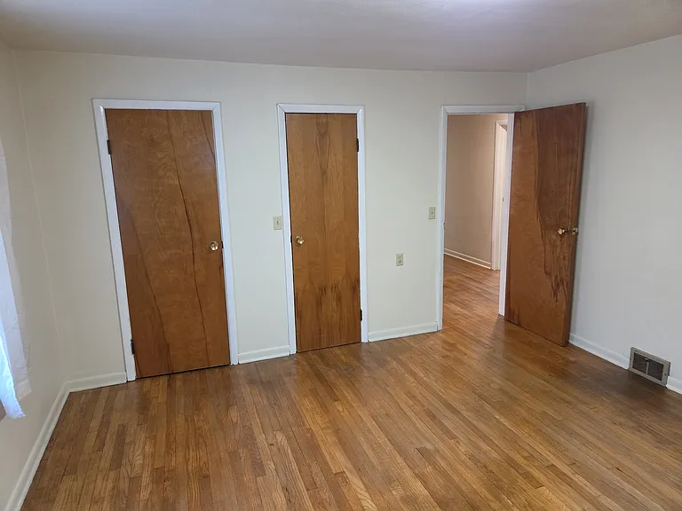 4466 US Highway 62 — Photo 14