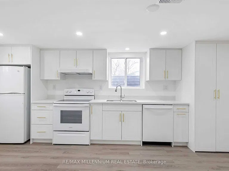 147 Burkholder St #LOWER — Photo 12