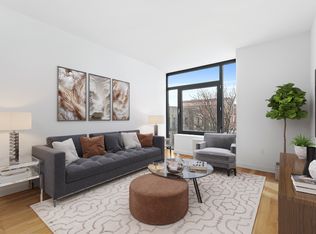 247 N 7th St #2707, Brooklyn, NY 11211