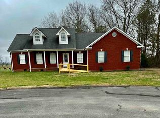 183 Graben Dr, Fyffe, AL 35971