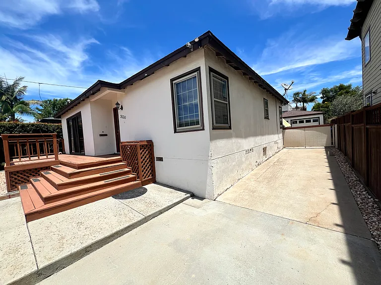 3531 Alcott St — Photo 3