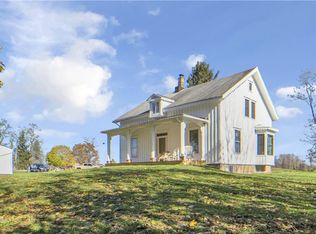 1096 Victor Rd, Macedon, NY 14502