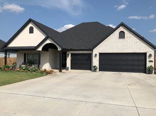 981 Osage View Dr, Bentonville, AR 72713