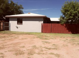 307 1st St, Huachuca City, AZ 85616