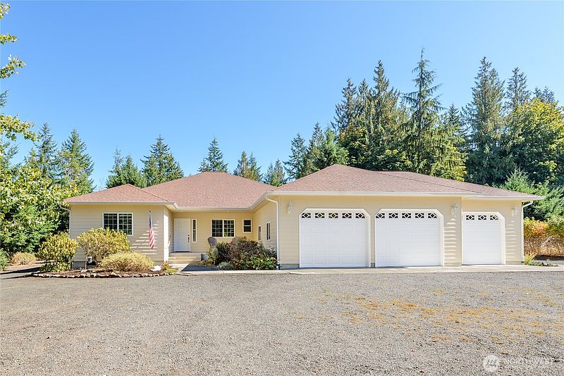 4th image of 101 Mount Pleasant Estates Road