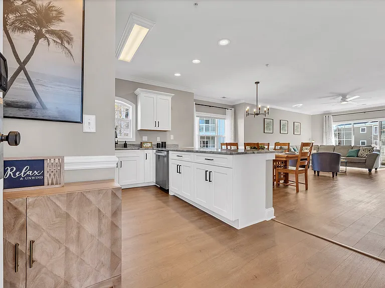 4872 Dahlia Ct #201 — Photo 10
