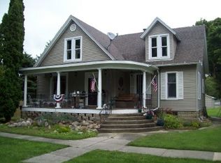 604 Hill St, Mazon, IL 60444