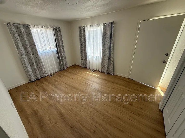 8013 Constitution Ave NE #1 — Photo 7